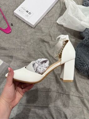 SHEIN White Block Heel Pumps with Pearl Ankle Strap